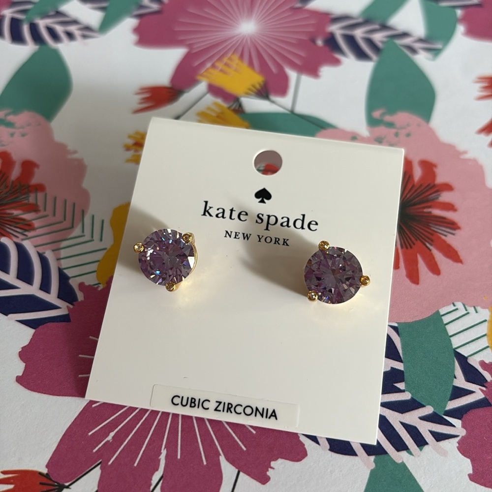 Kate Spade New York Rise And Shine Studs
Earrings Gold and (Light Amethyst) - Picture 6 of 7